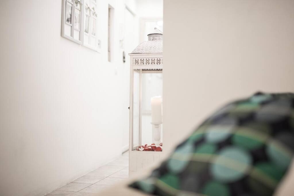 Shabby Apartment @Trastevere Рим Екстериор снимка