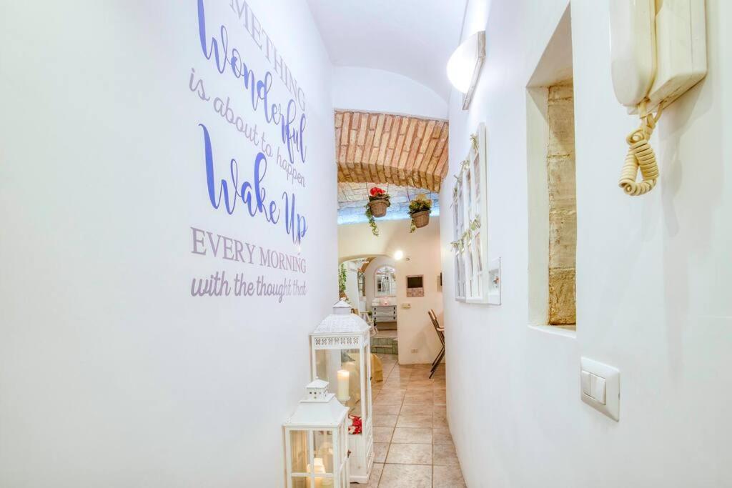 Shabby Apartment @Trastevere Рим Екстериор снимка