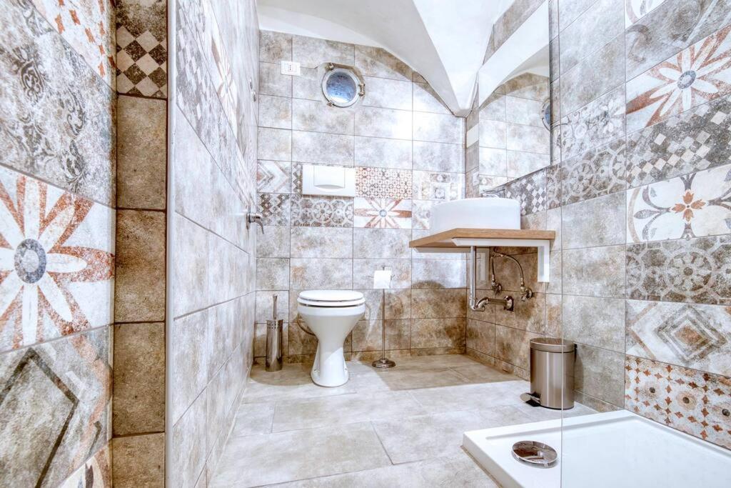 Shabby Apartment @Trastevere Рим Екстериор снимка