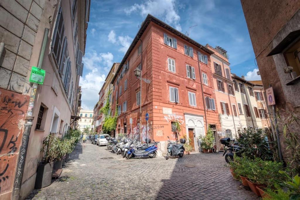 Shabby Apartment @Trastevere Рим Екстериор снимка