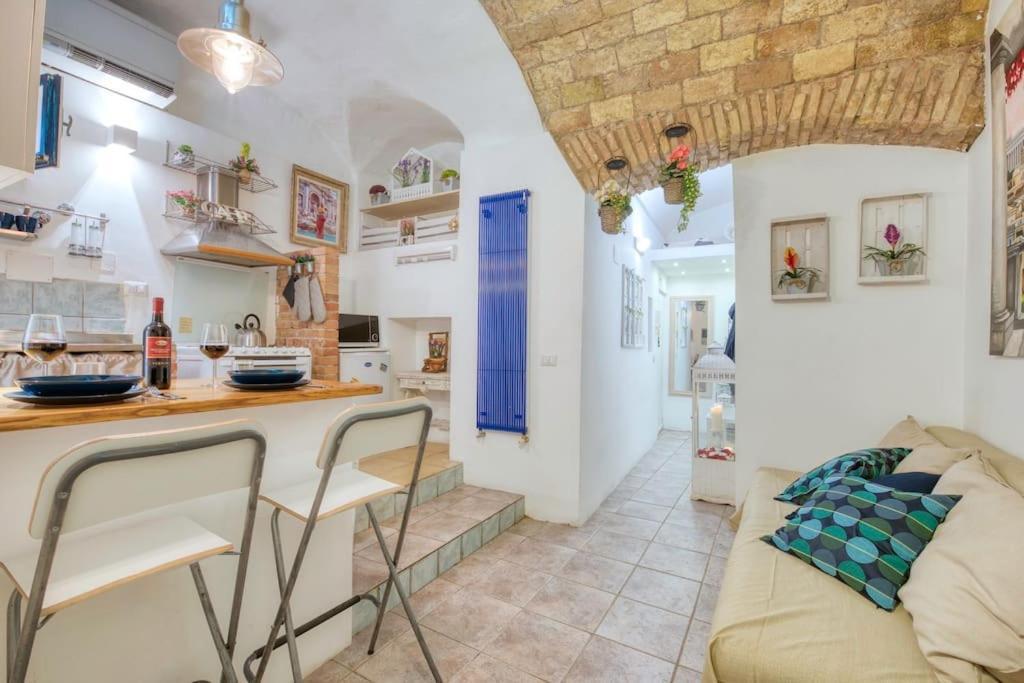 Shabby Apartment @Trastevere Рим Екстериор снимка